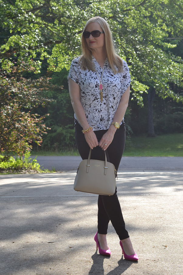 Trendy Wednesday Link Up #22: Pop of Pink
