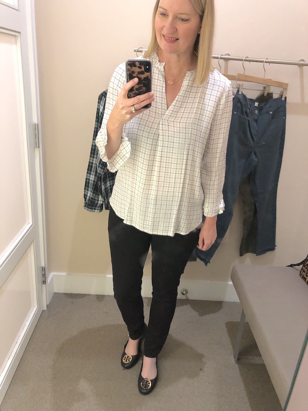 Loft Dressing Room Reviews November 2018 - Pic1