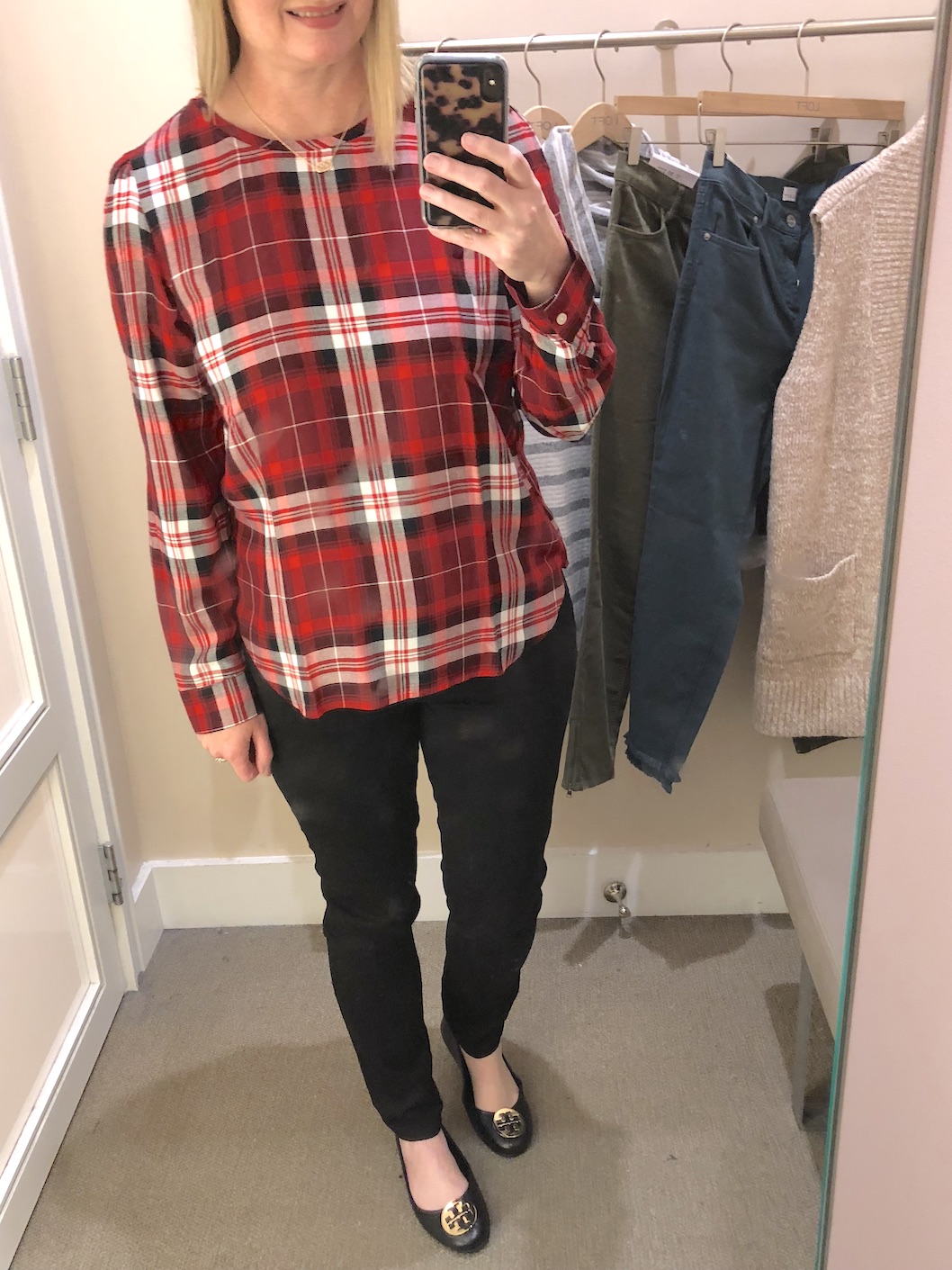 Loft Dressing Room Reviews November 2018 - Pic4