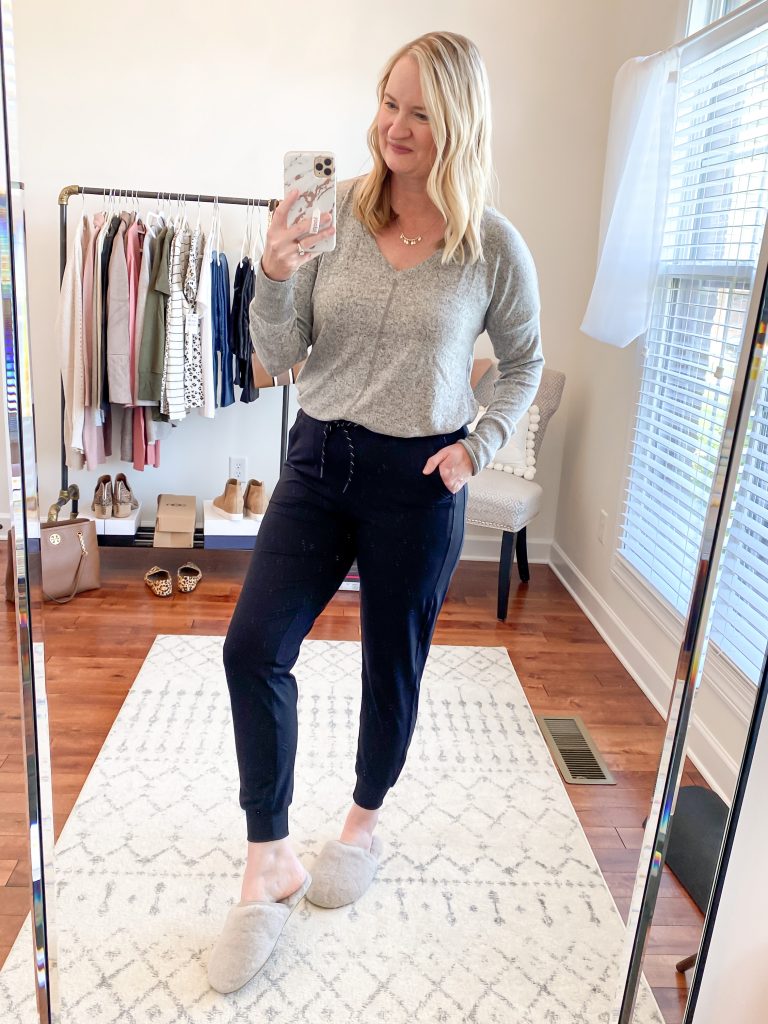 Nordstrom Anniversary Sale 2020 Try-On Round 1 - Gibson cozy tunic Zella Jogger Pants UGG slippers