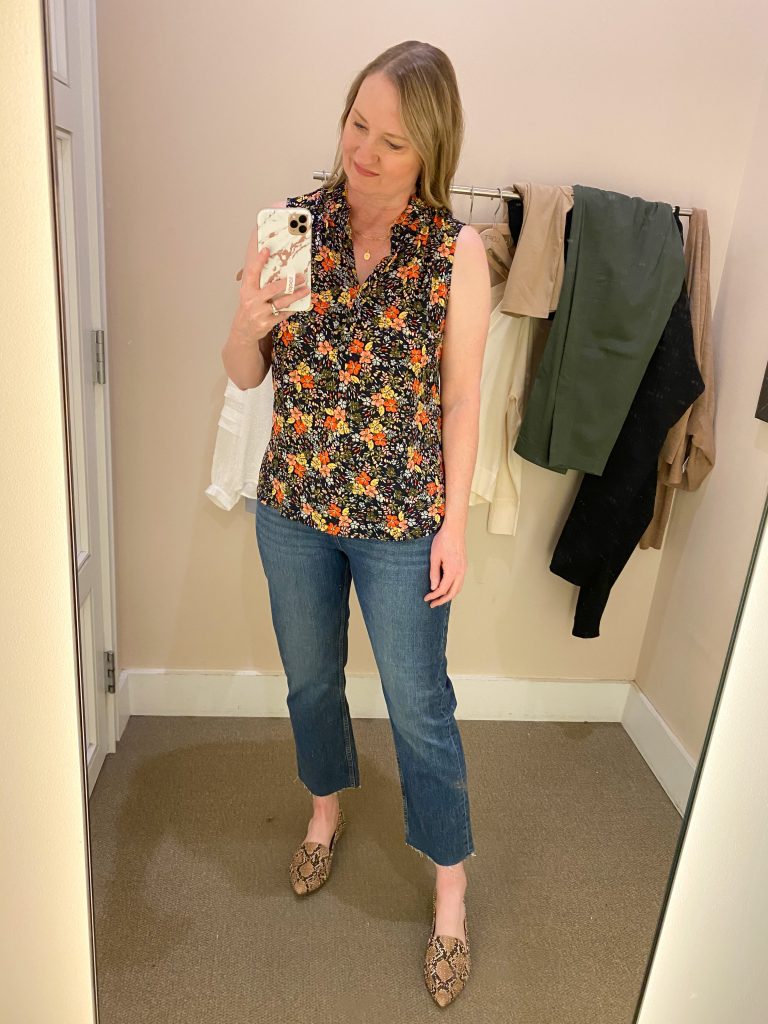 Try-On Session February 2021 - Loft floral shell straight jeans