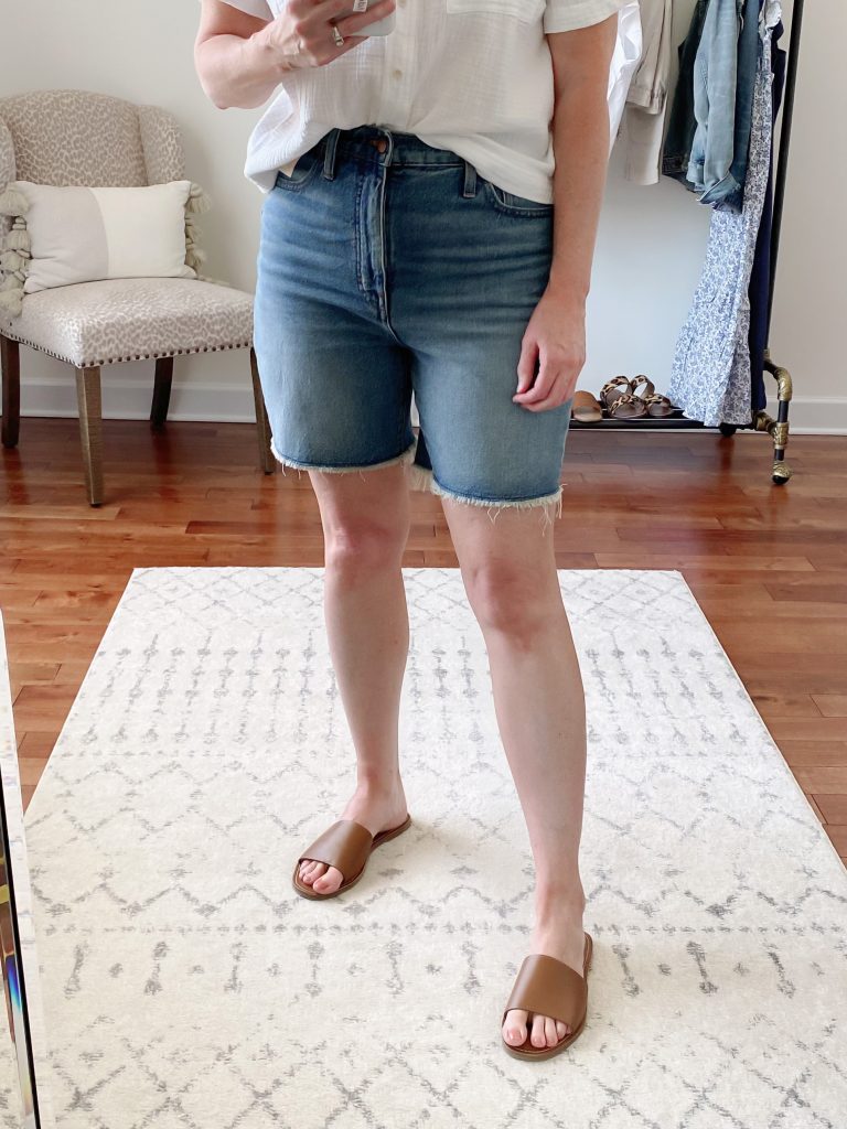 Try-On Session April 2021 Madewell J Crew - Madewell Mid Length Denim Shorts Boardwalk Slide Sandals closeup