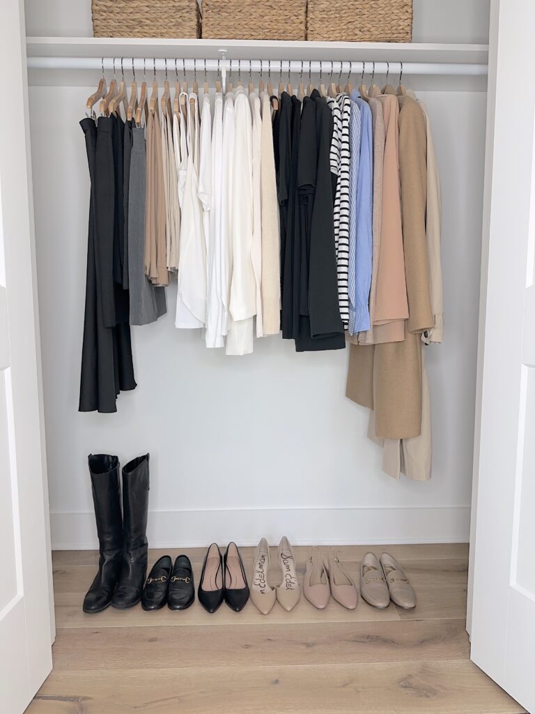 SIMPLIFIED STYLE BUSINESS PROFESSIONAL WORKWEAR YEAR ROUND FOUNDATION CAPSULE WARDROBE - closet